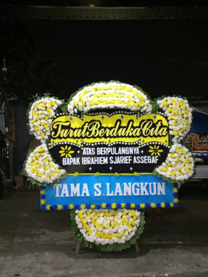 Papan Bunga Duka di Naga Huta